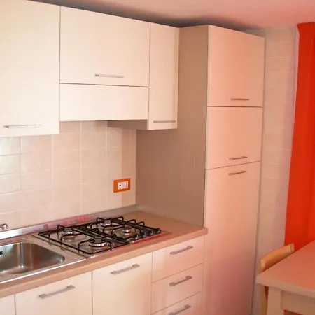 Дом отдыха Ferienhaus Fuer 5 Personen Ca 32 Qm In Bibione, Adriakueste Italien Und Umgebung Бибионе